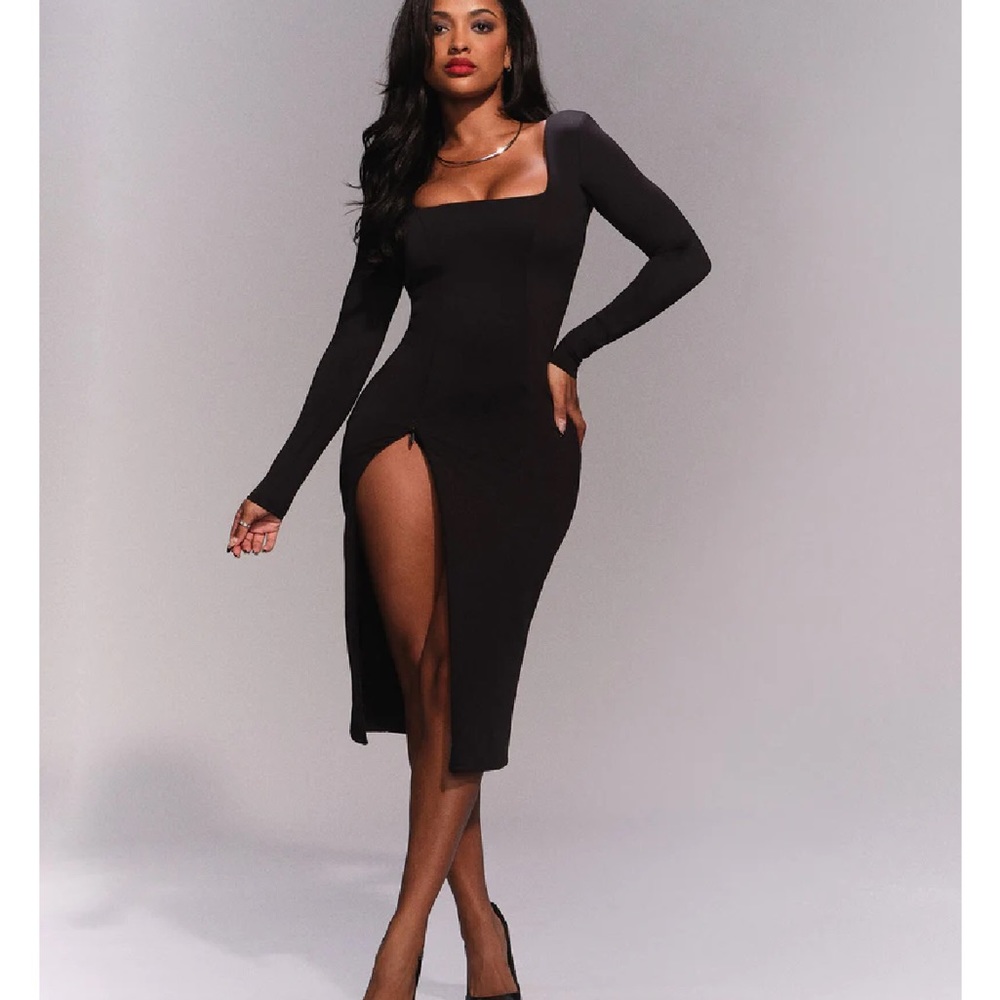 TA3 SQUAREY LONG SLEEVE DRESS